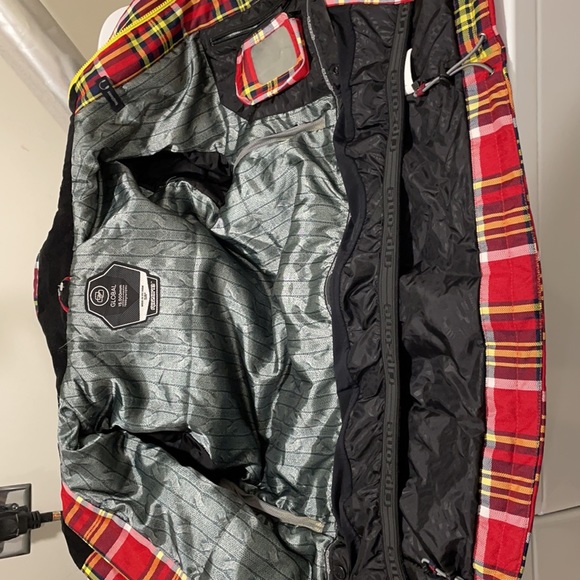 “RIPZONE” winter jacket - Picture 4 of 5